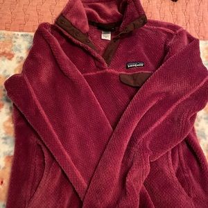 Patagonia sweatshirt